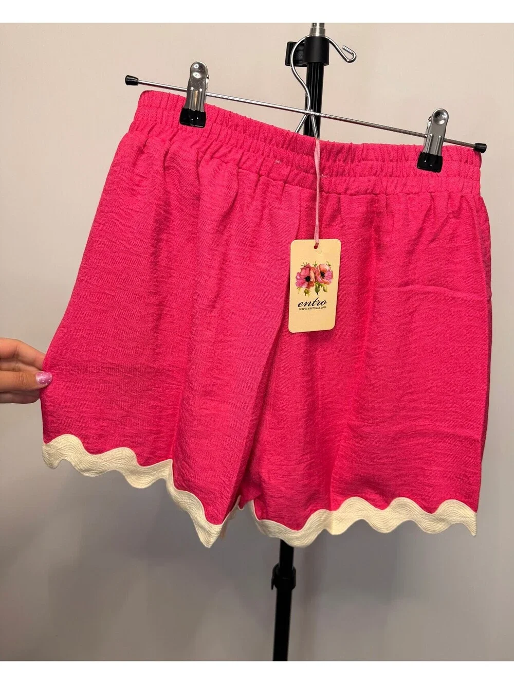 Pink Shorts with White Wavy Trim and Elastic Waistband Entro Medium